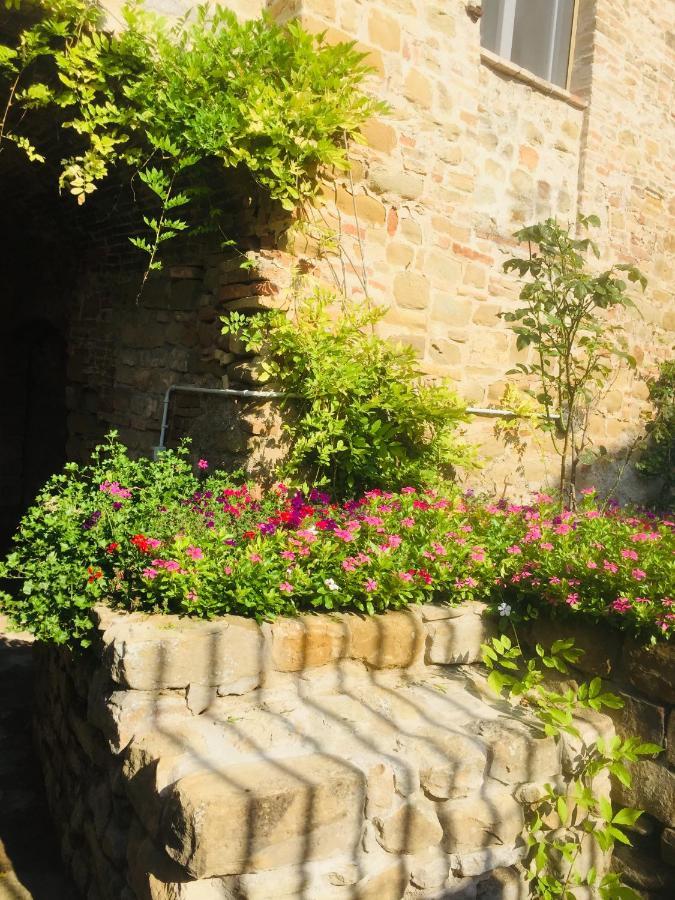 Est Locanda San Ginesio Exterior foto